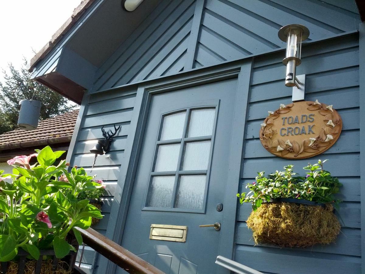 Bed and Breakfast Toads Croak Инвернесс Экстерьер фото